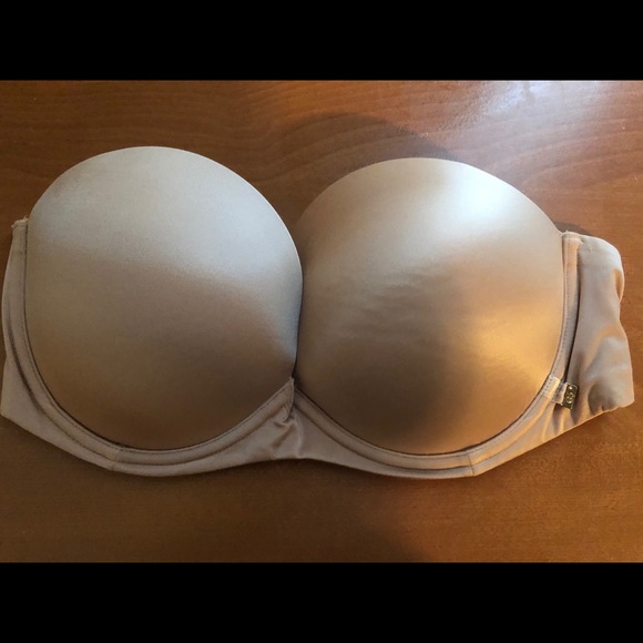 Victoria's Secret Other - Victoria’s Secret Strapless Nude V Sexy Bra 32DD
